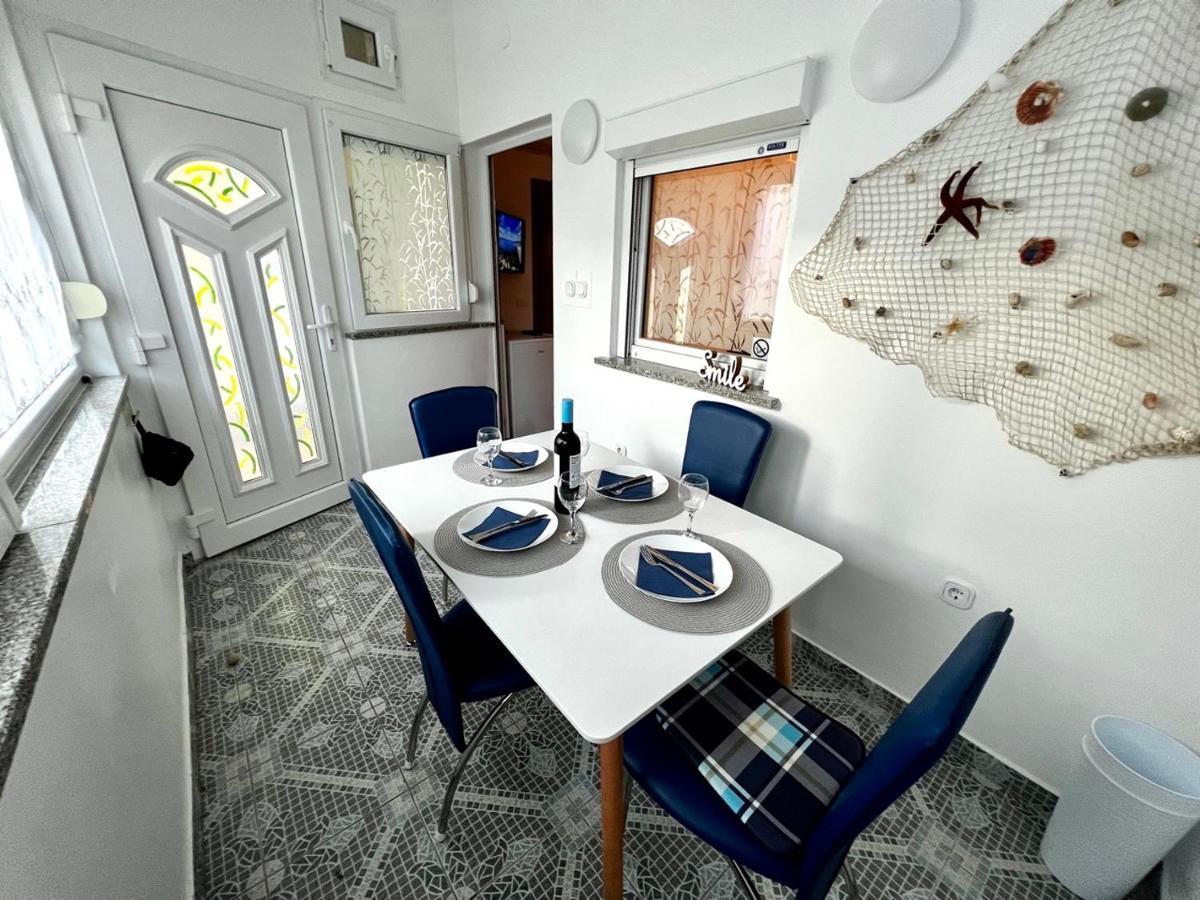 Apartman Dino Fažana Exterior foto